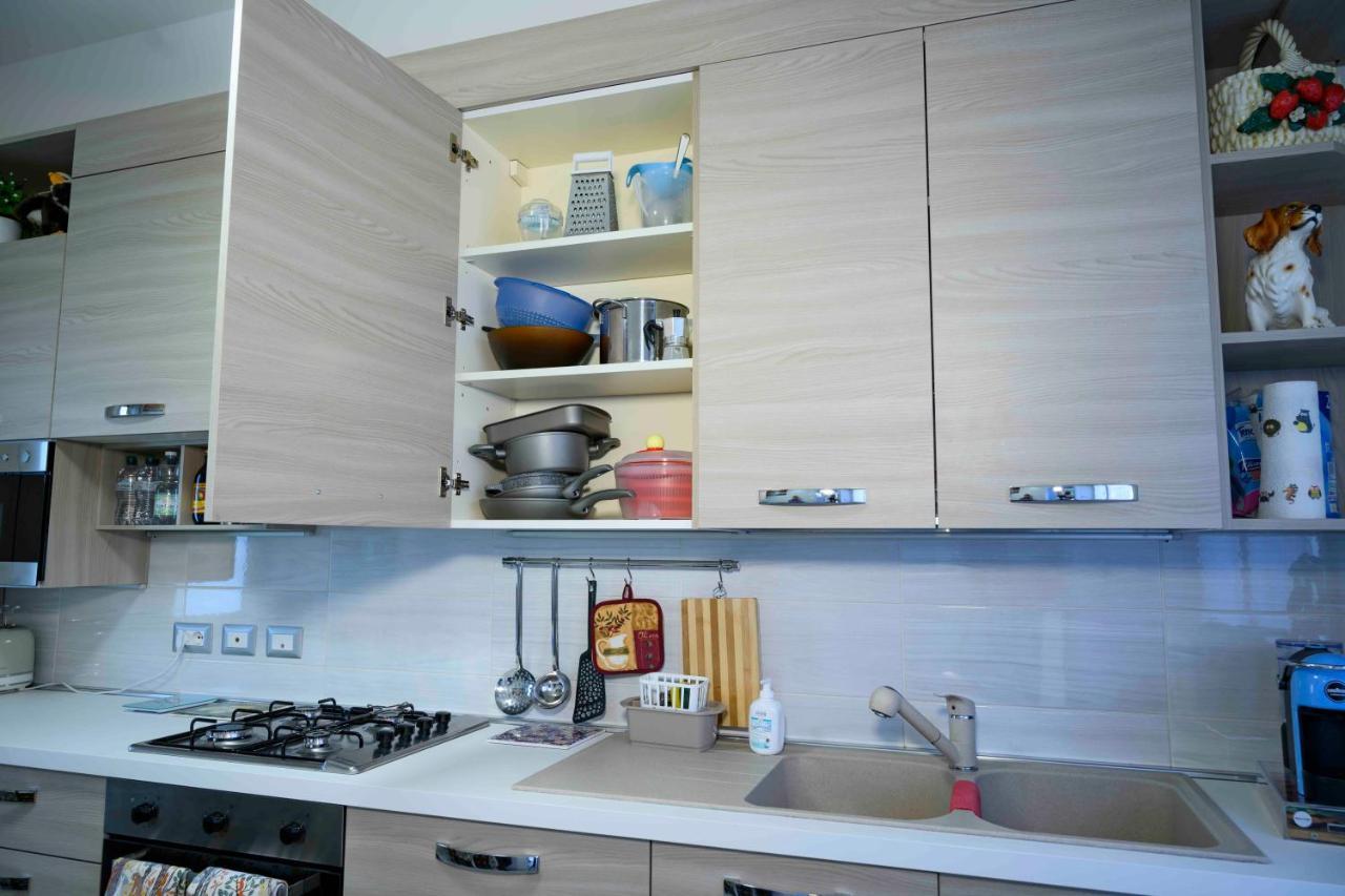 Intero Appartamento Con Giardino E Colazione Dario Πάρμα Εξωτερικό φωτογραφία